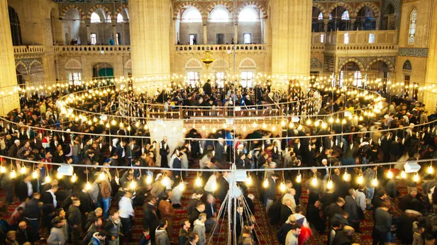 Şükür namazı ne zaman kılınır? Şükür namazı nasıl kılınır? Diyanet'e göre şükür namazı kaç rekattır, hangi dualar, sureler okunur?-6