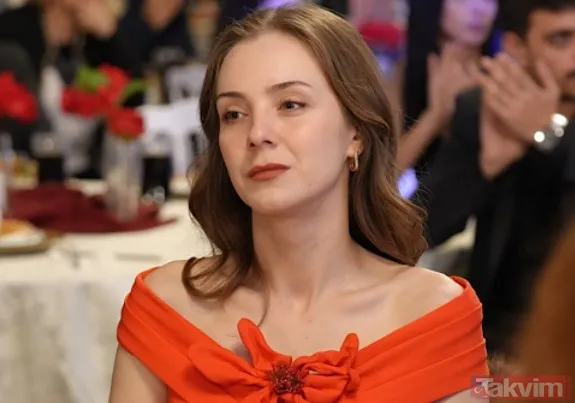 Hande Nur Tekin: Oyunculuk kariyerim tiyatro kursuna tost götürerek başladı - 4