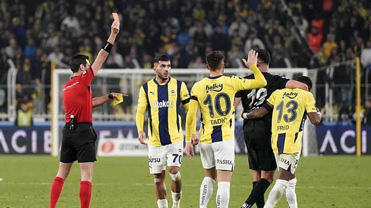 Yazarlardan flaş yorum! "Tüm tuşlara bastı"