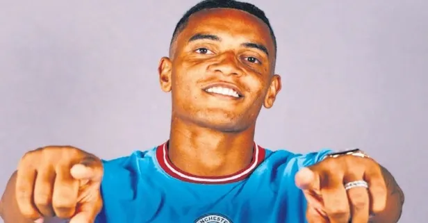 Galatasaray Akanji transferi için City ile masada
