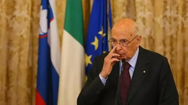 italya-yasta-eski-italya-cumhurbaskani-napolitano-hayatini-kaybetti-1695419533195.jpeg İtalya yasta! Eski İtalya Cumhurbaşkanı Napolitano hayatını kaybetti-3