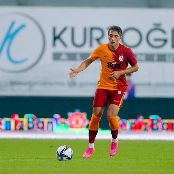 galatasarayda-kiralik-raporu-mostafa-mohamed-pisman-ettirdi-1667374341611.jpg Galatasaray’da kiralık raporu: Mostafa Mohamed pişman ettirdi-3