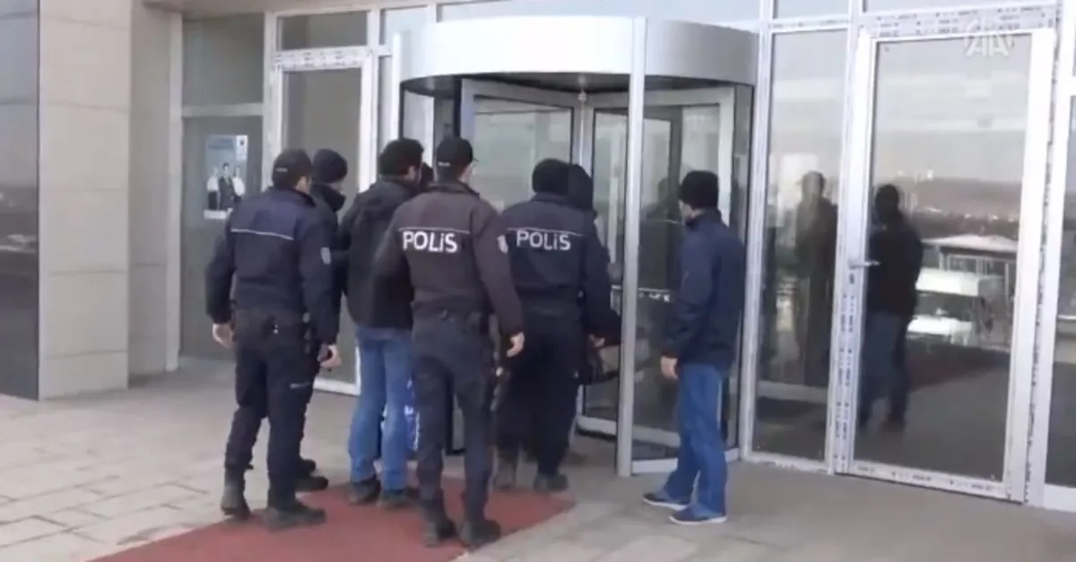Ankara'da FETÖ operasyonu: 52 gözaltı kararı