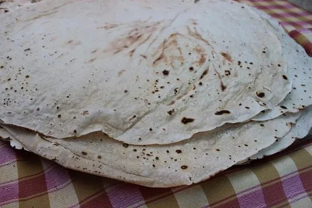 Rüyada Yufka Açtığını Görmek Rüyada Yufka Açtığını Görmek