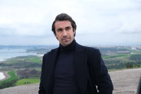 ortalik-kizisti-bir-zamanlar-cukurova-130-bolum-fragmani-yayinlandi-bu-gece-butun-gercekleri-ogreneceksin-1648157808298.jpg Ortalık kızıştı! Bir Zamanlar Çukurova 130. bölüm fragmanı yayınlandı: “Bu gece bütün gerçekleri öğreneceksin”-3