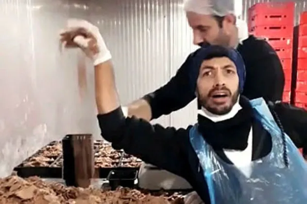 Döner işletmesinde mide bulandıran olay için harekete geçildi! İmha edilecek!