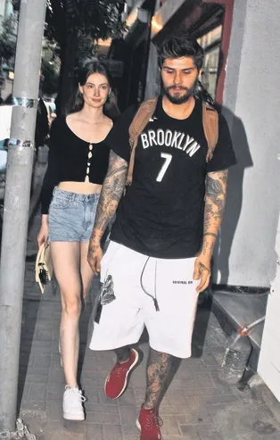 Nisa Bölükbaşı'ndan ayrılan Barış Murat Yağcı Nişantaşı'nın arka sokaklarında Laura Celini ile yakalandı!