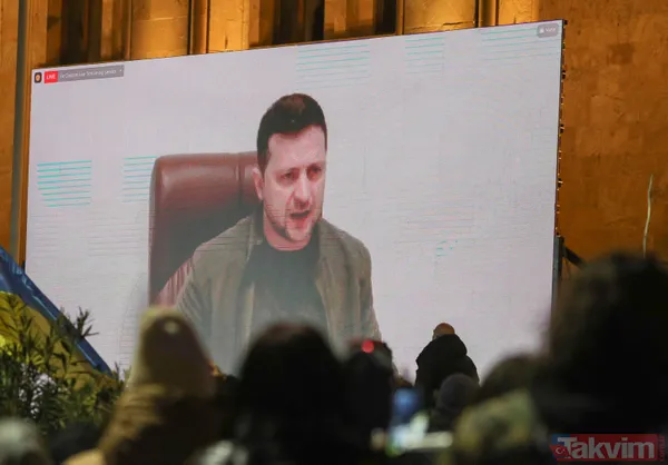 Ukrayna Devlet Başkanı Vladimir Zelenskiy: "Biz düşersek Avrupa da düşer" - 4
