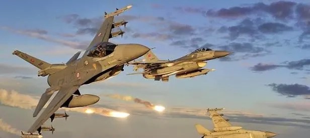 Türk jetleri Irak'ta PKK'ya bomba yağdırdı