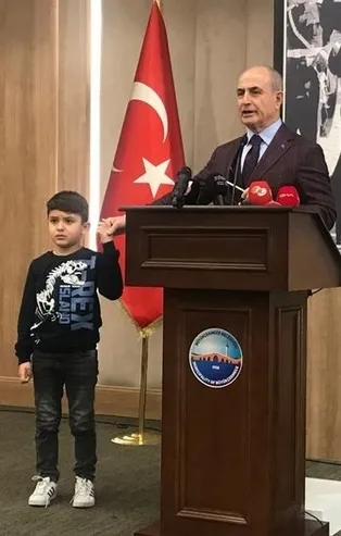 CHP'li Hasan Akgün'den tepki çeken hareket