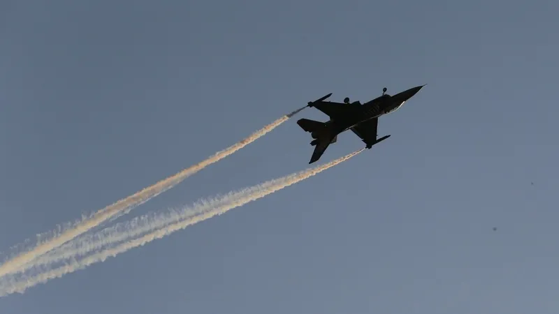 soloturk-30-agustos-gosteri-ucusu-saat-kacta-nerede-2025-soloturk-30-agustos-zafer-bayrami-gosteri-takvimi-1756302745032.jpg (Kaynak: AA)