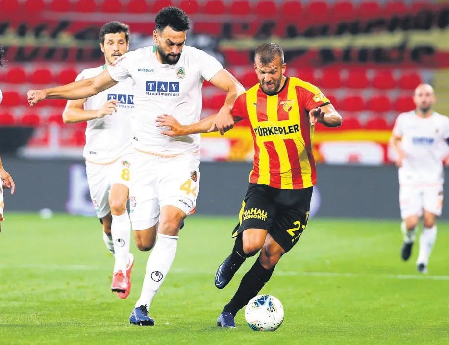 Caulker’a Kartal pençesi