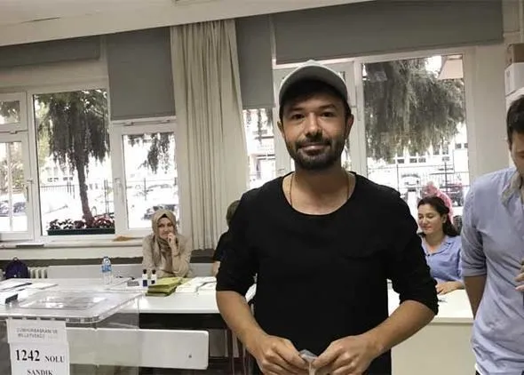 Ünlü isimler sandık başında-9