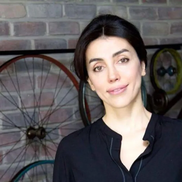 Azra Kohen’in bileti kesildi!