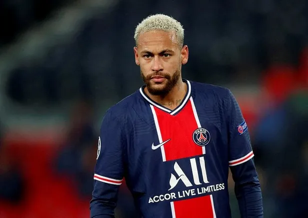 Rio'da 5 günlük korona partisi! Dünyaca ünlü futbolcu Neymar'ın parti yalanını mankenler ortaya çıkardı-2