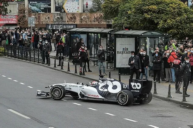 Formula 1'de o harekete 'simit' denecek!