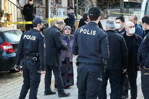 denizlide-dedelerinin-av-tufegiyle-oynayan-iki-cocuktan-biri-oldu-1612545971193.jpeg Denizli'de dedelerinin av tüfeğiyle oynayan iki çocuktan biri öldü-4