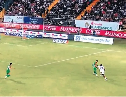 Ne yaptın sen Wilfried Singo!