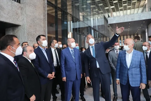 Son dakika: Başkan Erdoğan'dan Atatürk Kültür Merkezi ve Rami Kışlası'nda inceleme-2