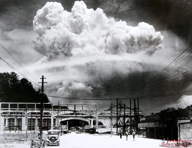 Nagasaki'de on binlerce insanın saniyeler içinde ölmesine neden olan 'Şişman Adam' lakaplı atom bombasının hikayesi