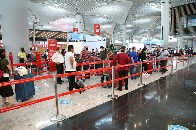 Koronavirüs nedeniyle durdurulmuştu! THY ABD'den gelen ilk yolcuları ülkeye indirdi!