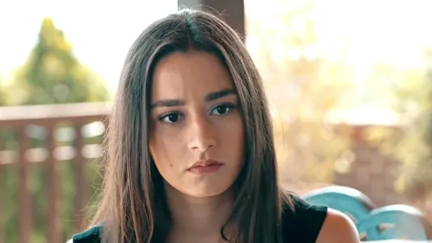 Çukur’un güzel oyuncusundan sevindiren haber! Yeni dizi projesi ile ekranlara dönüyor! Şartlarda anlaştı, el sıkıştı...-4