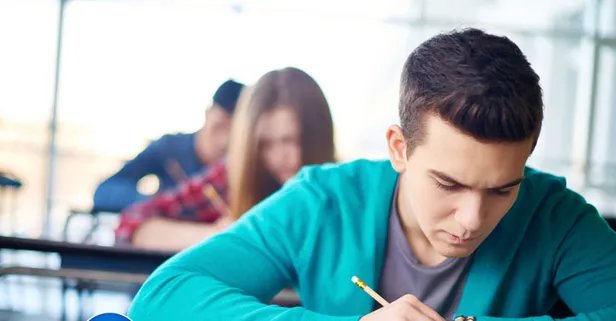 Anadolu Üniversitesi AÖF sınav giriş belgesi yayınlandı mı? AÖF sınav tarihi ne zaman 2022? Kimler AÖF kayıt yaptırabilir?