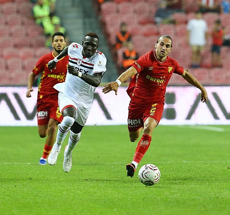 galatasaraydan-arda-okan-kurtulan-hamlesi-1788181877809.jpeg Galatasaray'dan Arda Okan Kurtulan teklifi! Aradaki fark 2 milyon euro-3