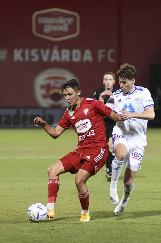 Galatasaray'dan sürpriz transfer! Kimse beklemiyordu - 17