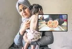 Gazze’de açlık krizi! Kumla karışan pirinçleri toplamak için mücadele verdiler