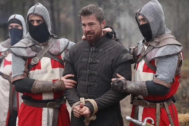 17-mart-persembe-barbaroslar-akdenizin-kilici-bu-aksam-yok-mu-neden-yok-barbaroslar-akdenizin-kilici-dizisi-ye-1647522481902.jpg 17 Mart Perşembe Barbaroslar: Akdeniz’in Kılıcı bu akşam yok mu, neden yok? Barbaroslar: Akdeniz’in Kılıcı dizisi yeni bölüm ne zaman, saat kaçta?-5