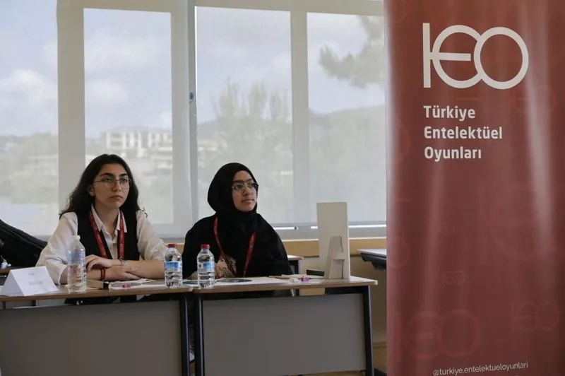 turkiye-entelektuel-oyunlari-teo-liseler-arasi-bilgi-yarismasinin-kazananlari-belli-oldu-1716826397795.jpeg