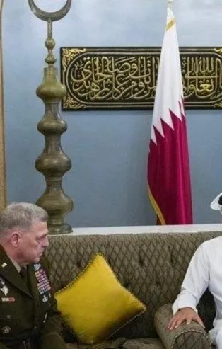 Mark Milley Katar’da