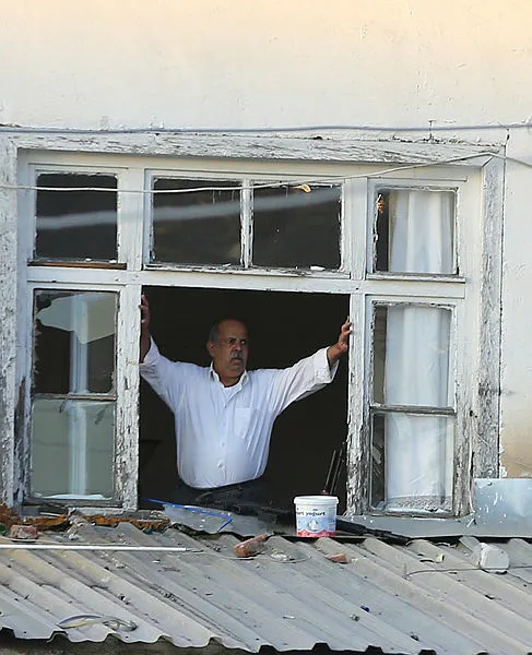 Ankara'da hareketli dakikalar! Saldırgan vuruldu-1