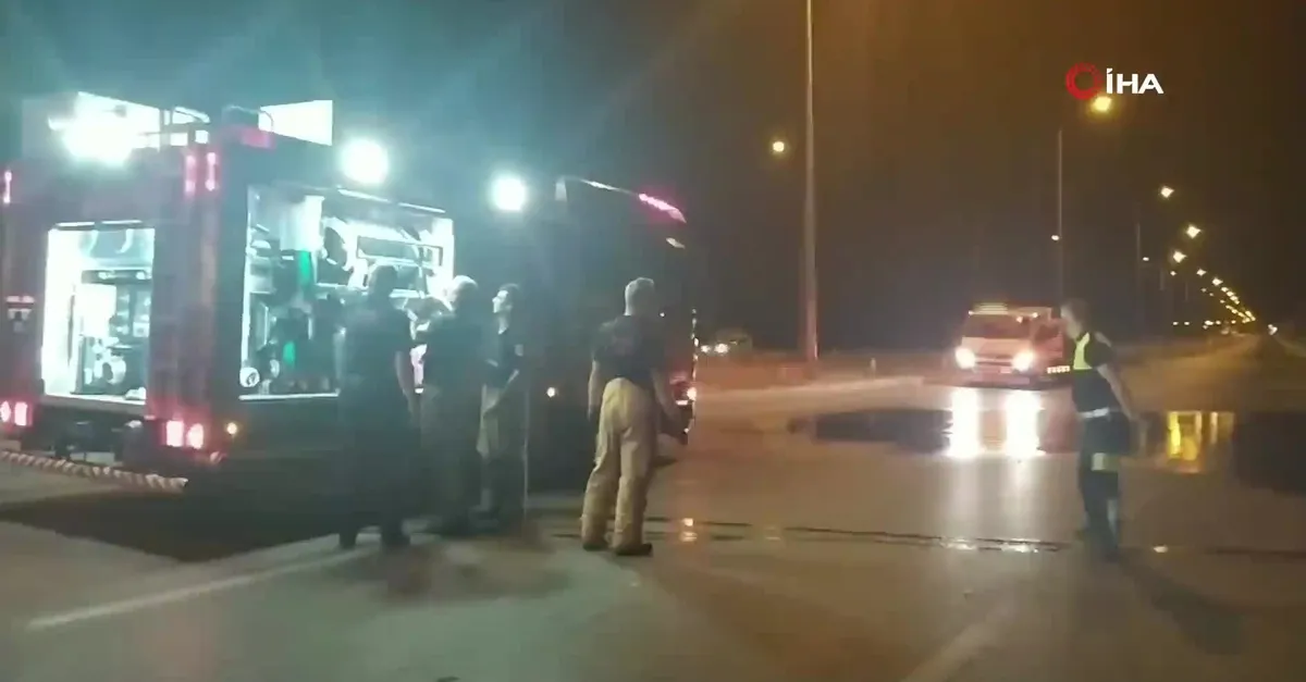 İzmir Bergama'da trafik kazası 2 can aldı