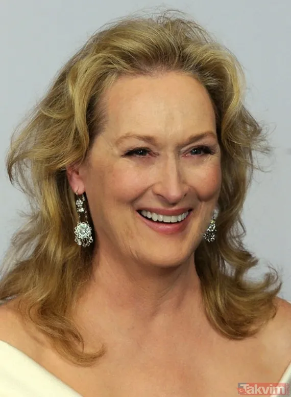 4 çocuk ve 5 torun sahibi Meryl Streep 45 yıllık evliliğin ardından yeni aşkıyla dikkat çekti - 1