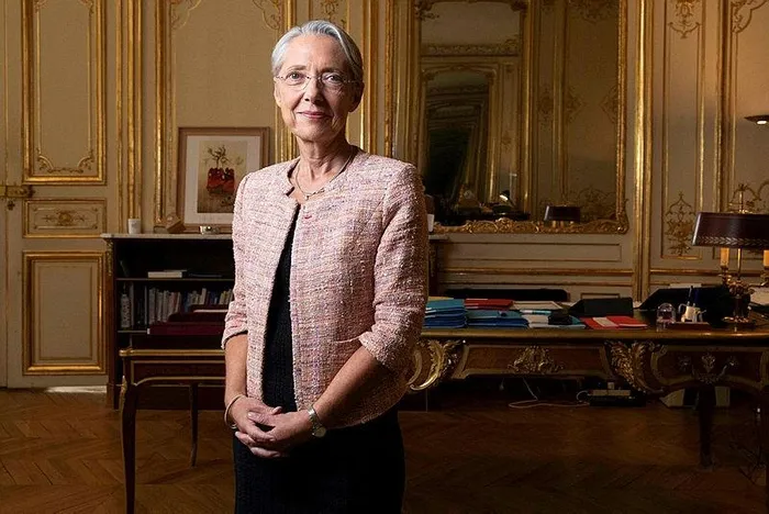 son-dakika-fransa-basbakani-elisabeth-borne-istifa-etti-1704737570534.jpeg Son dakika... Fransa Başbakanı Elisabeth Borne istifa etti-2