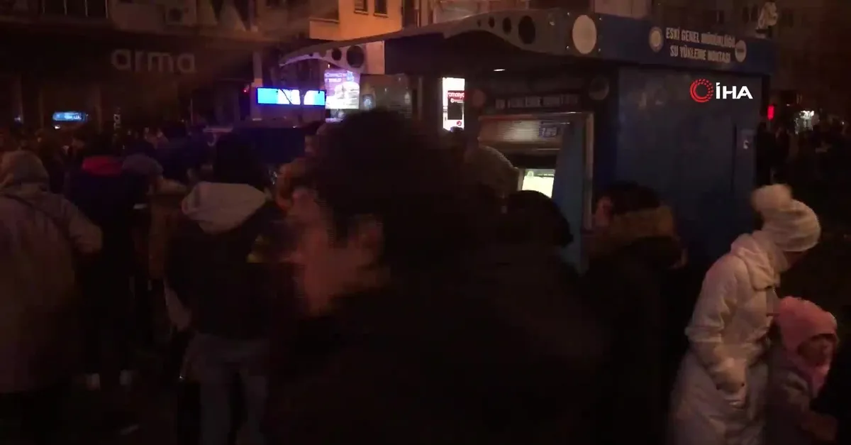 Bunu da gördük! Eskişehir'de ucuz su kuyruğu!