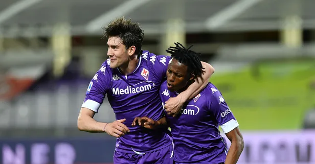 Galatasaray'a sürpriz forvet! Menajerler önerdi...