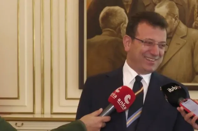 CHP'de 'şizofren' gerilimi! Canan Kaftancıoğlu'nun hakaretleriyle ilgili soruyu dinleyen İmamoğlu şekilden şekile girdi