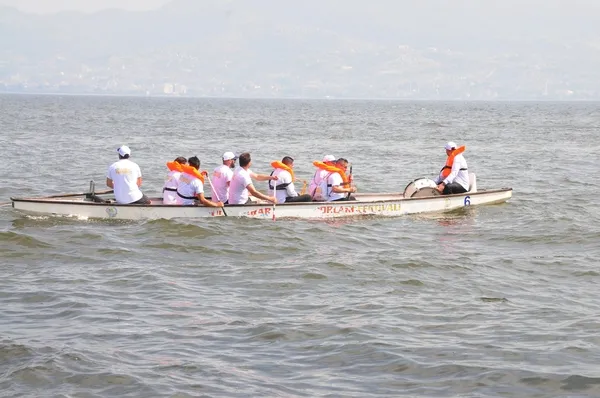 ak-partinin-ucan-adam-gosterisi-buyuk-ilgi-cekti-1624722622625.jpg AK Parti'nin "Uçan Adam" gösterisi büyük ilgi çekti-4