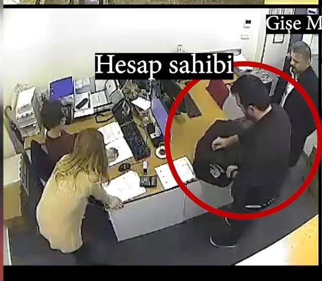 fon-vurgununda-yeni-gelisme-denizbank-goruntuleri-paylasti-1701525846836.jpg Fon vurgununda yeni gelişme! Denizbank görüntüleri paylaştı-3