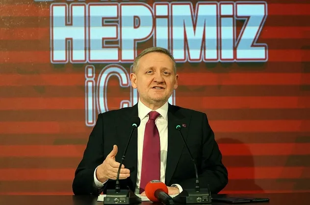 Son dakika: Medipol Başakşehir Başkanı Göksel Gümüşdağ: Kopenhag maçının gelirlerini Mehmetçiğimize bağışlayacağız!