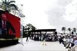 Teşekkürü bir borç biliriz