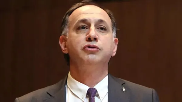 1648645193177.jpeg Cüneyt Çakır'a Avrupa ülkesinden tarihi davet! Dünya Kupası öncesi flaş gelişme-3