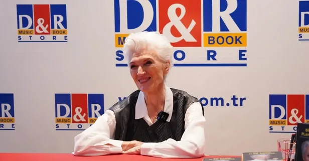 Elon Musk’ın annesi Maye Musk D&R aracılığıyla ilk kez Türk okurlarıyla buluştu