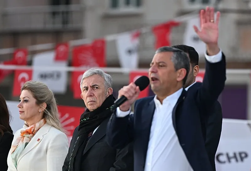 Özgür Özel ve Mansur Yavaş (AA)