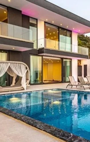 Havuzlu villalara talep patladı