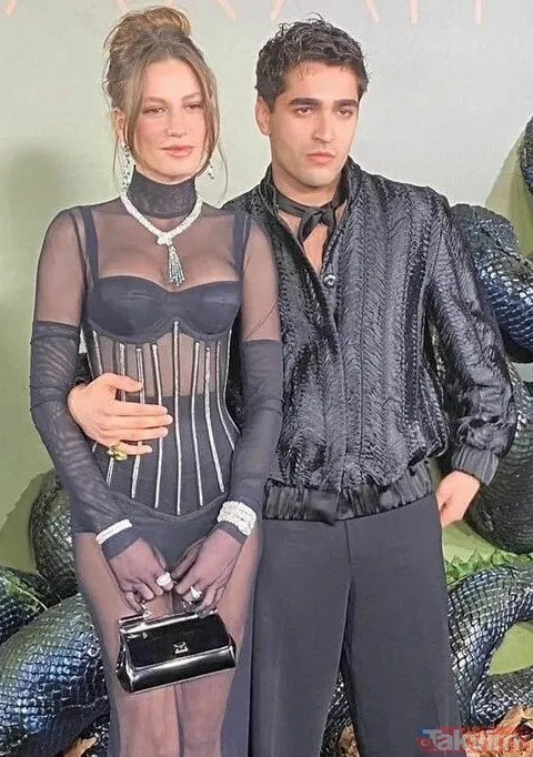 Transparan Serenay! Serenay Sarıkaya'yı gören ne tarafa bakacağını şaşırdı "Acele çıktı herhalde altını unutmuş" Burak Deniz hayran hayran izledi - 7