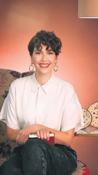 fahriye-evcenden-esi-burak-ozcivite-ovgu-cok-iyi-bir-baba-sansliyim-1617910782985.jpeg Fahriye Evcen'den eşi Burak Özçivit'e övgü: "Çok iyi bir baba, şanslıyım"-3